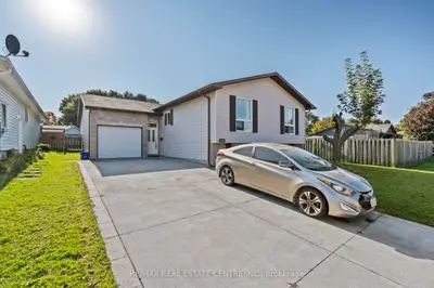 Detached in Ingersoll