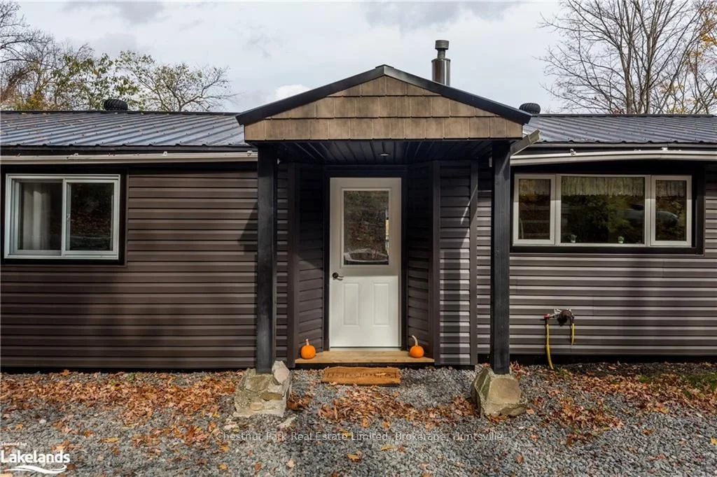 2482 OLD MUSKOKA Road, Huntsville, ON P0B 1M0