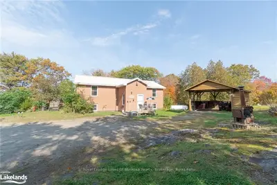 23 EAST BEAR LAKE Road, McMurrich/Monteith, ON P0A 1Y0