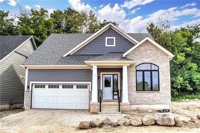 102 Schooner's Lane, Blue Mountains, ON N0H 2P0