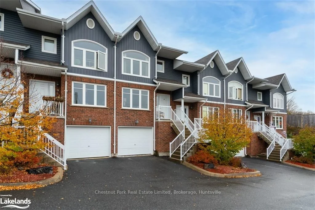 37 SILVER Street 7, Huntsville, ON P1H 1M2