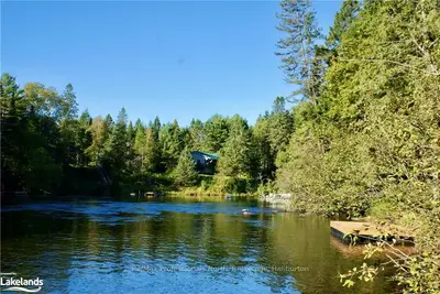 1076 GREEN LAKE Road, Algonquin Highlands, ON K0M 1J1