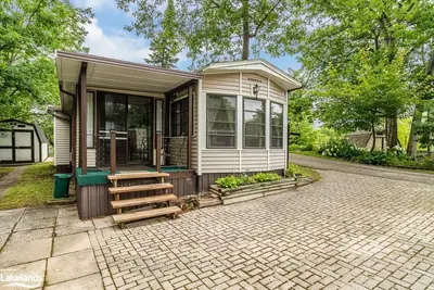 164 LONE PINE Road 130, Georgian Bay, ON L0K 1S0