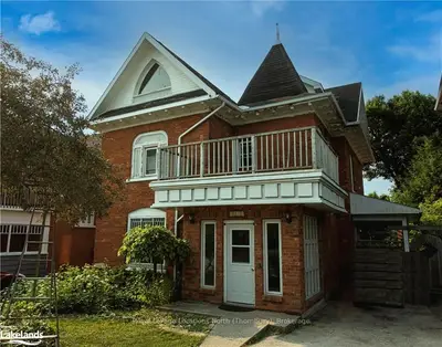 39 COLLINGWOOD Street E, Meaford, ON N4L 1N5