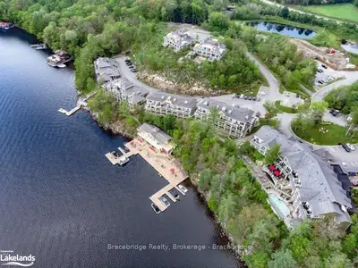 #E206 C1 OR D1 1869 MUSKOKA ROAD 118, Muskoka Lakes, ON, P1L 1W8