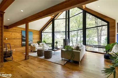 3497 BRUNEL Road, Lake of Bays, ON P1H 2J3