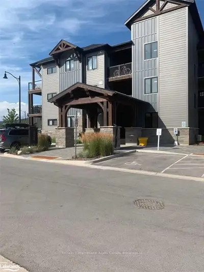 10 Beausoleil Lane 306, Blue Mountains, On L9y 0v2