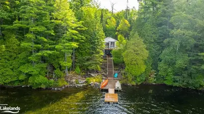 1432 SHANGRI-LA Road, Algonquin Highlands, ON K0M 1J2