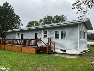 43 DAVIS Drive, Parry Sound Remote Area, ON P0H 1Y0