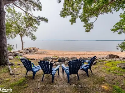1694 IS 404/QUARRY, Georgian Bay, ON, P0E 1E0