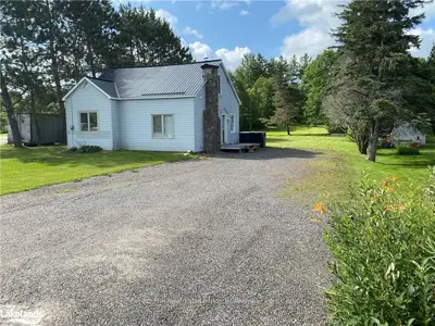 10709 522, Parry Sound Remote Area, ON, P0H 1A0