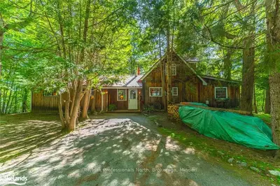 1234 SILVERWOOD Road, Minden Hills, ON K0M 2K0
