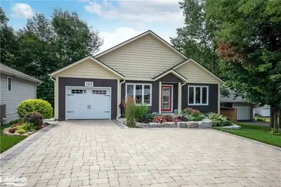 123 OLD MUSKOKA ROAD Road, Gravenhurst, ON P1P 1C1