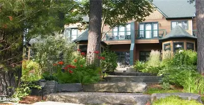 1111 DWIGHT BEACH Road 3, Wk2, Lake of Bays, ON P0A 1H0