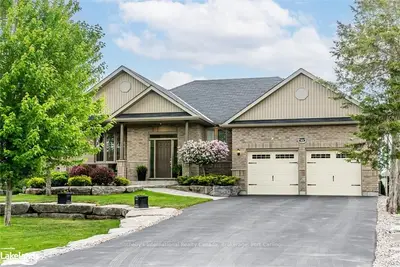 35 SOUTH HARBOUR Drive, Kawartha Lakes, ON K0M 1A0