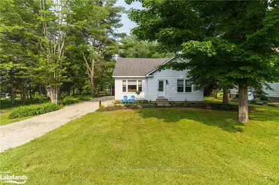 1108 MAIN Street, Lake of Bays, ON P0A 1E0
