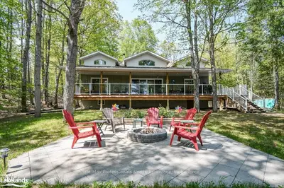 1030 EIDERDOWN Drive, Highlands East, ON K0L 3L0