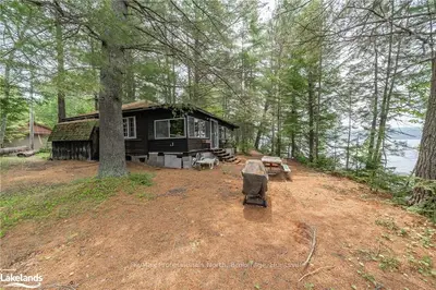 1070 KANAWA Lane, Algonquin Highlands, ON K0M 1J2