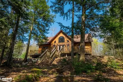 50 ROBERTS LAKE Road E, Seguin, ON P2A 2W8
