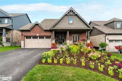 11 BRAESIDE Crescent, Huntsville, ON P1H 0C5