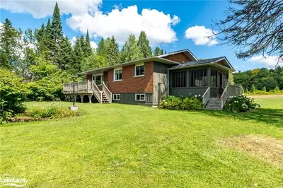 1819 LONE PINE Drive, Huntsville, ON P0B 1L0