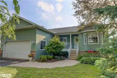 29 WALTER Street, Huntsville, ON P1H 1W2