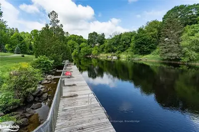 50 SHORELINE DRIVE Drive, Bracebridge, ON P1L 1Z4