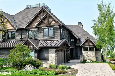 105 GEORGIAN BAY Lane, Blue Mountains, ON N0H 1J0