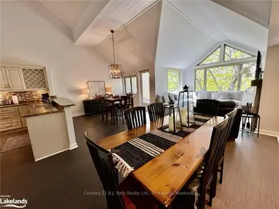 1831 Hilltop Grandview Drive, Huntsville, On P1h 2k8