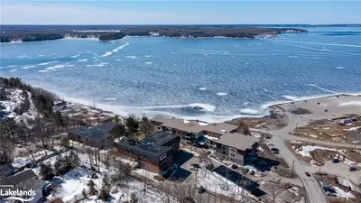 200 BEACONVIEW Drive 302, Parry Sound, ON P2A 2C9