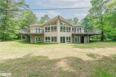 1072 KANAWA Lane, Algonquin Highlands, ON K0M 1J0