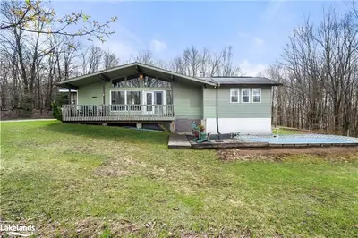 1345 JEFFREY Road, Highlands East, ON K0L 2Y0