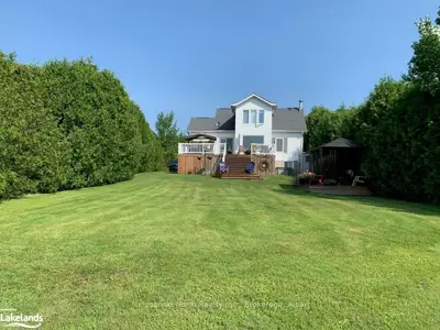 32 BROUSSEAU Road, French River / Rivière des Français, ON P0M 1A0
