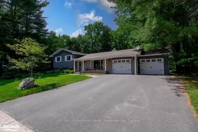 15 MEADOW HEIGHTS Drive, Bracebridge, ON P1L 1A1