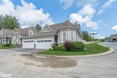 1 STORMONT Court, Bracebridge, ON P1L 0B7