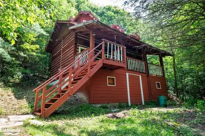 427 DEER LAKE Road, Huntsville, ON P0B 1L0