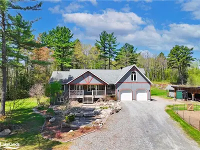 1140 CAMEL LAKE Road, Muskoka Lakes, ON P1L 1X4