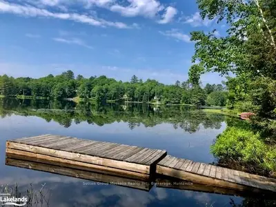 90 HUNTS Road, Huntsville, ON P1H 2J4
