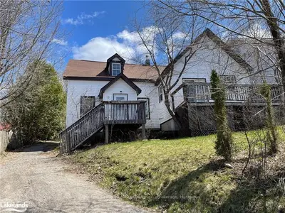 6 North Dufferin Street E, Huntsville, On P1h 1x3