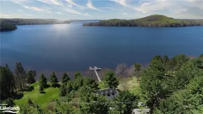 1242 SEABREEZE Road, Lake of Bays, ON P0A 1H0