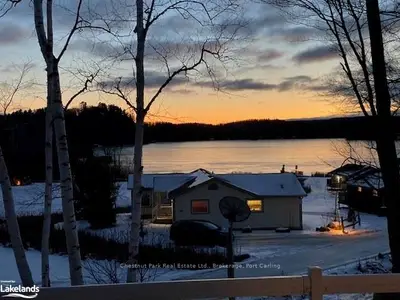 1052 RAT BAY Road 110-6, Lake of Bays, ON P1H 2J6