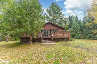 1689 BRAELOCH Road, Algonquin Highlands, ON K0M 1J2