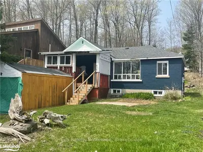 412 MUSKOKA 3 Road N, Huntsville, ON P1H 1C5