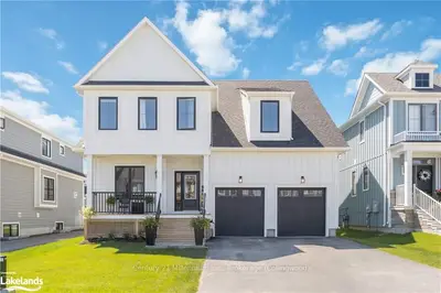 137 SYCAMORE Street, Blue Mountains, ON L9Y 4E2