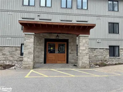 11C Salt Dock Road 207, Parry Sound, ON P2A 3B6