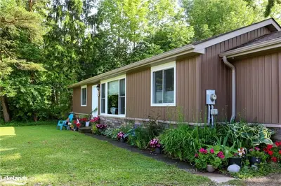 374 THOMPSON Street, Meaford, ON N4L 1H6