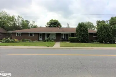 121A GIBSON Street, Parry Sound, ON P2A 1X6