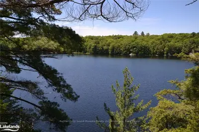 6 WEE-GE-WA Road, Seguin, ON P2A 0B2