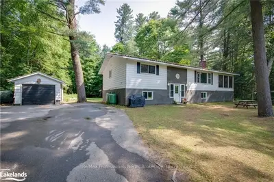 1203 VANKOUGHNET Road, Bracebridge, ON P1L 1X1