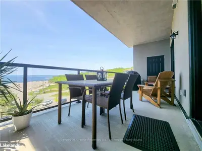 20 SALT DOCK Road 204, Parry Sound, ON P2A 0E7
